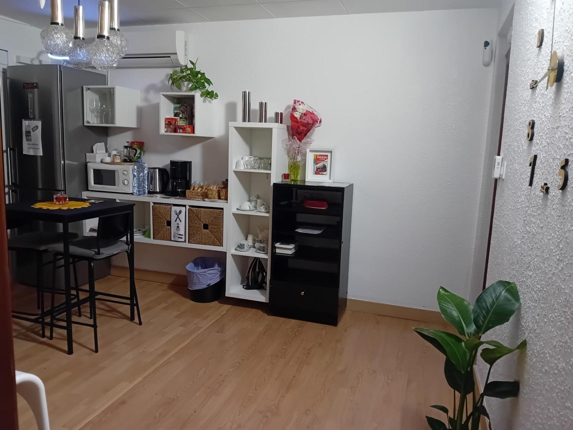 Apartamento Compartido Excelente Ubicacion エル・プラー・デ・ジョブレガット エクステリア 写真