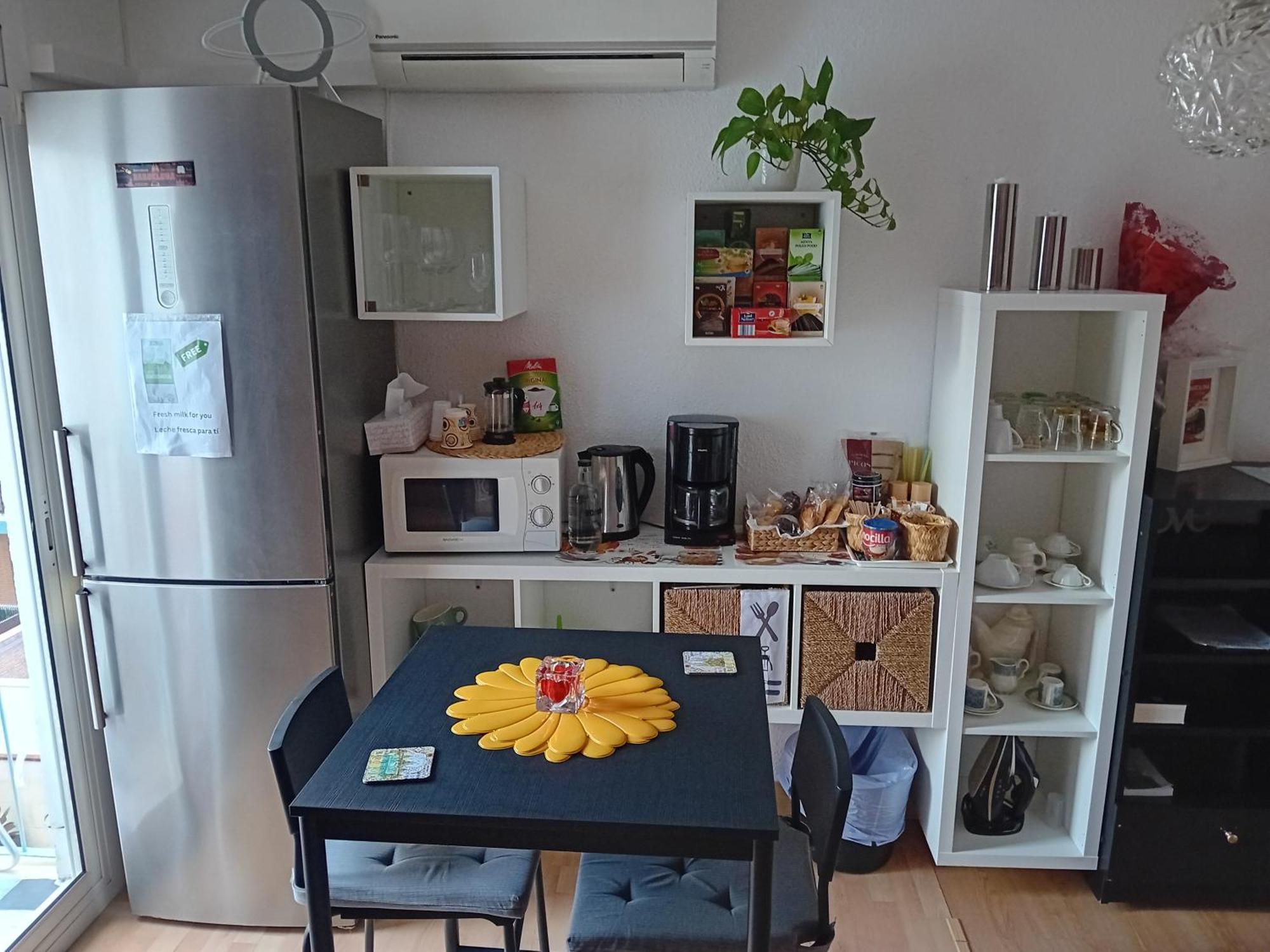 Apartamento Compartido Excelente Ubicacion エル・プラー・デ・ジョブレガット エクステリア 写真
